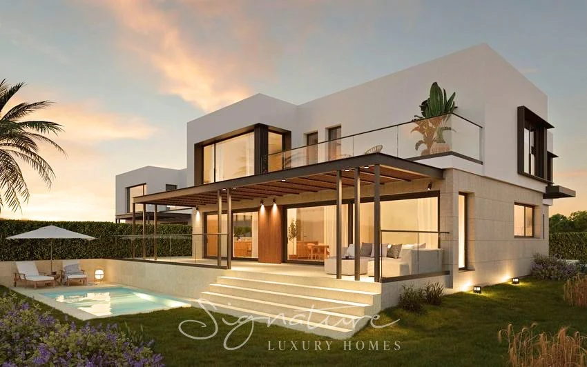 New triplex villa in Mira-sol
