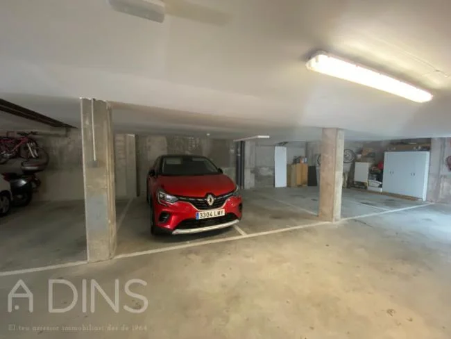 Parking de dos plazas en el centro