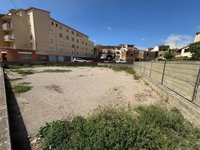 Solar urbano céntrico en Verges, 396 m²