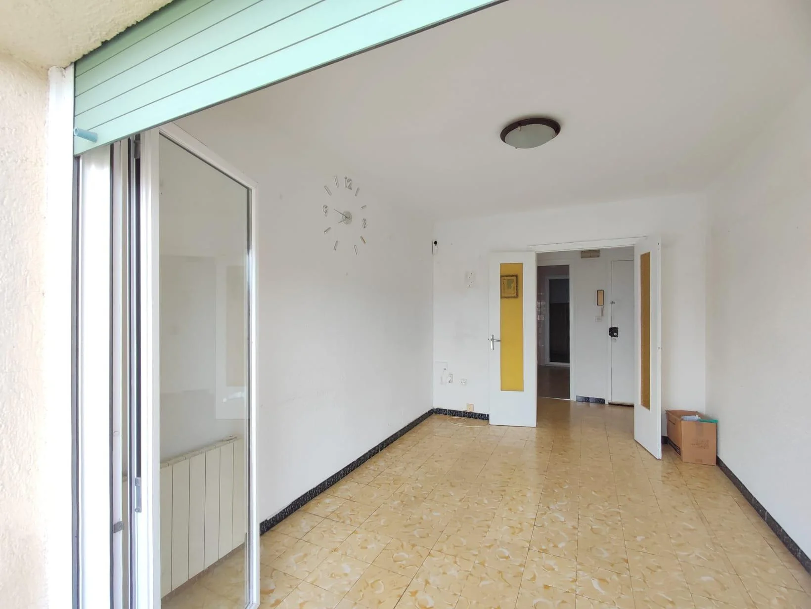 Good-condition Manresa flat, 3 bedrooms