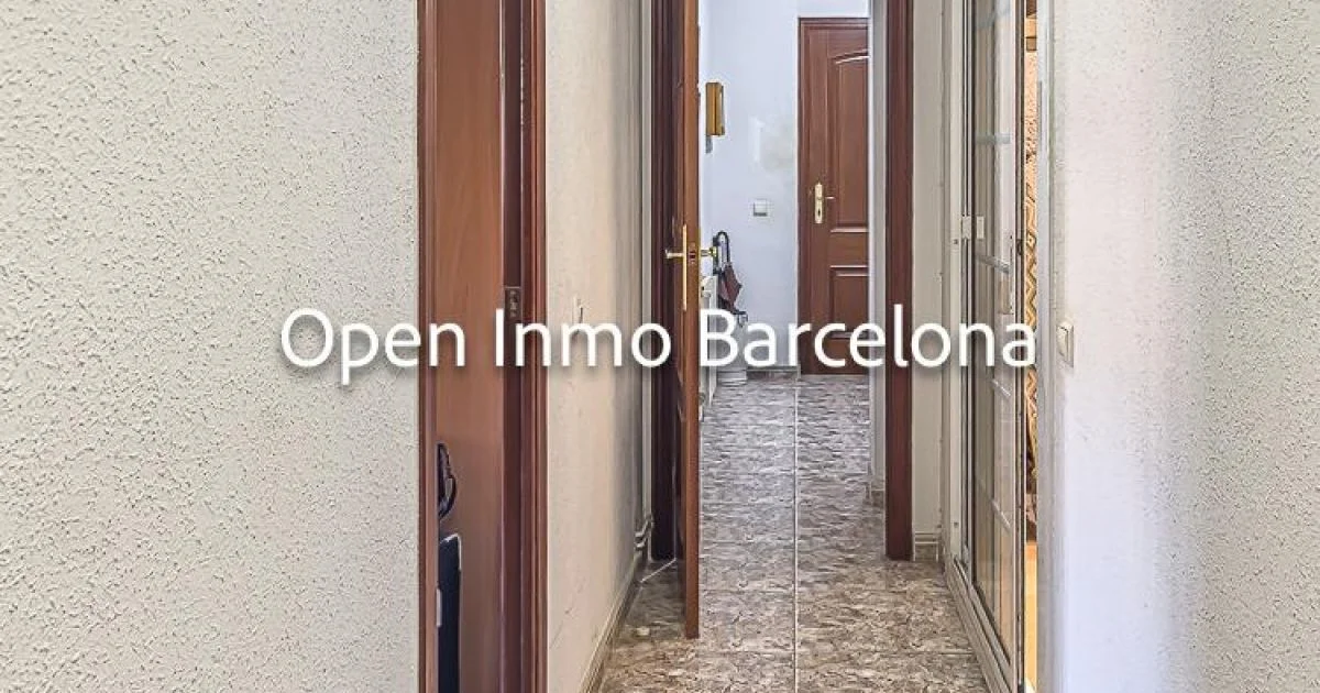 Ground-floor Cubelles apartment, three bedrooms