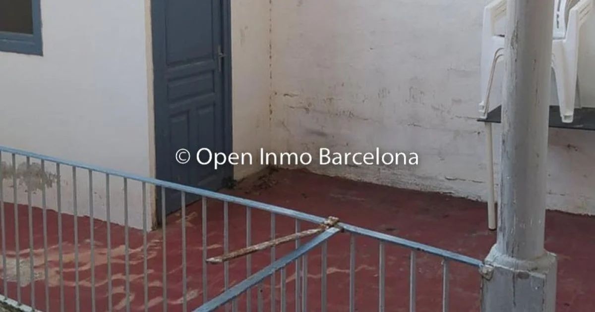 Edificio histórico en Sitges con cuatro apartamentos