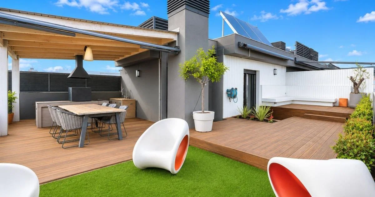 Duplex penthouse in Sitges, 5 bedrooms