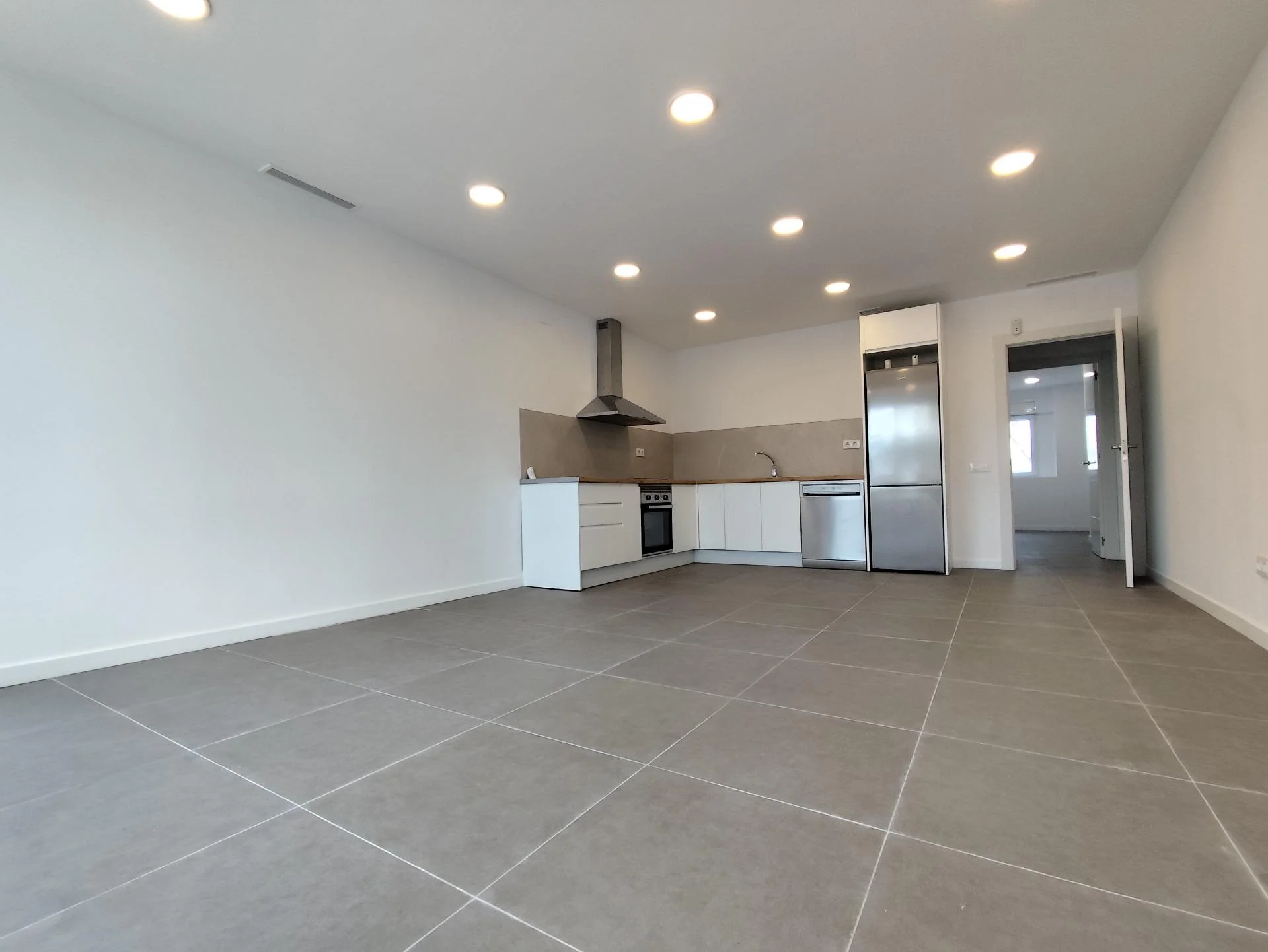 Piso nuevo en planta baja, 3 habitaciones