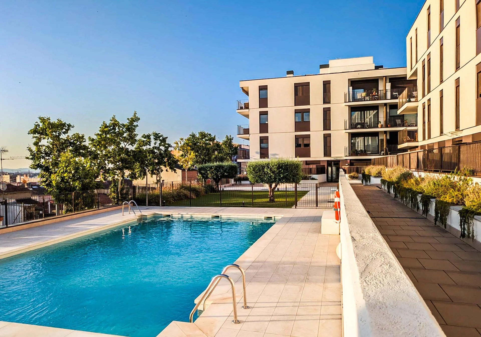 Piso seminuevo en planta baja, dos habitaciones