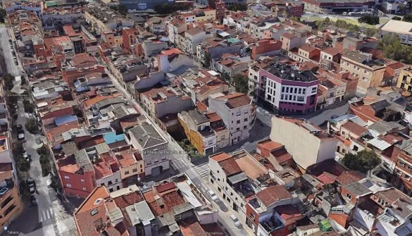 Solar urbano en Terrassa, 356 m² edificables
