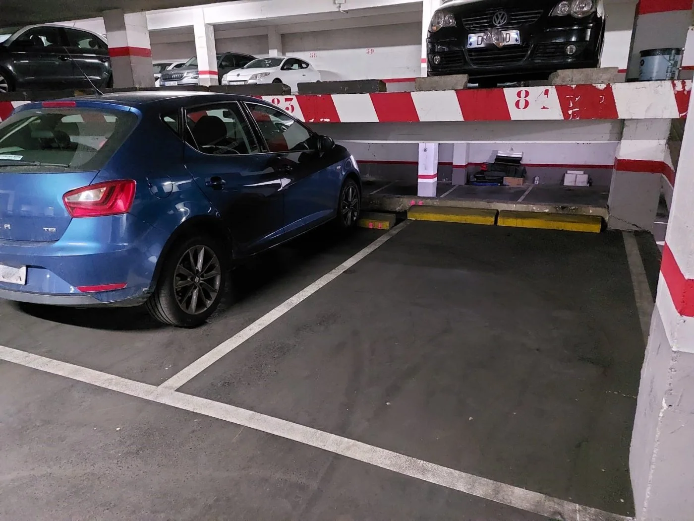 Plaza para coche pequeño en Centre