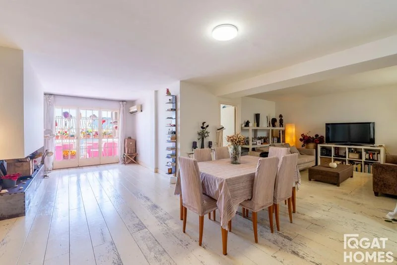212 m² Sant Cugat duplex, 4 bedrooms