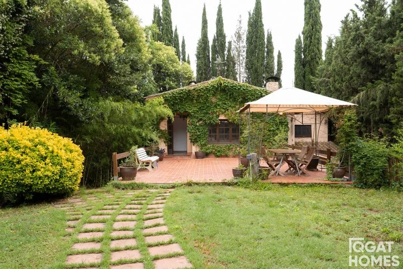Chalet in Valldoreix with 4 bedrooms