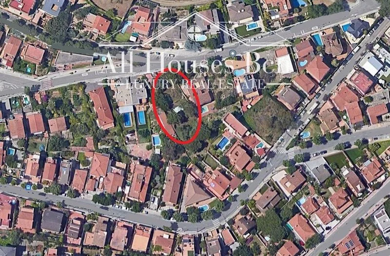 Parcela urbana edificable en La Miranda