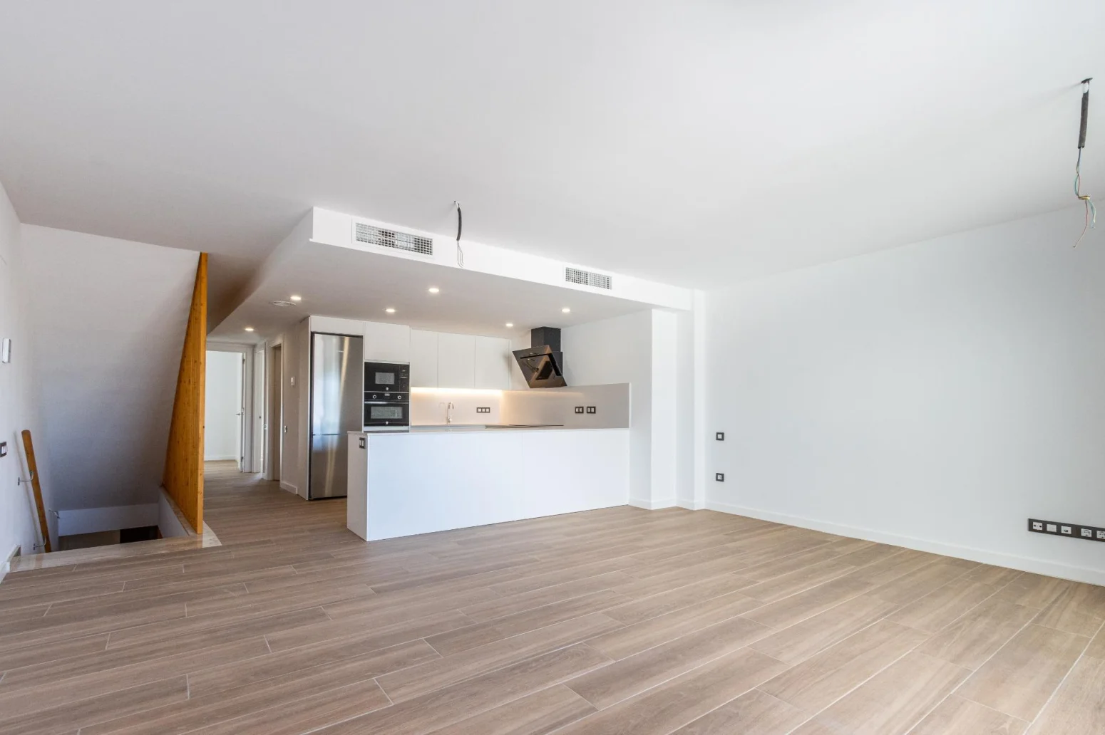 Casa nueva céntrica de 4 dormitorios