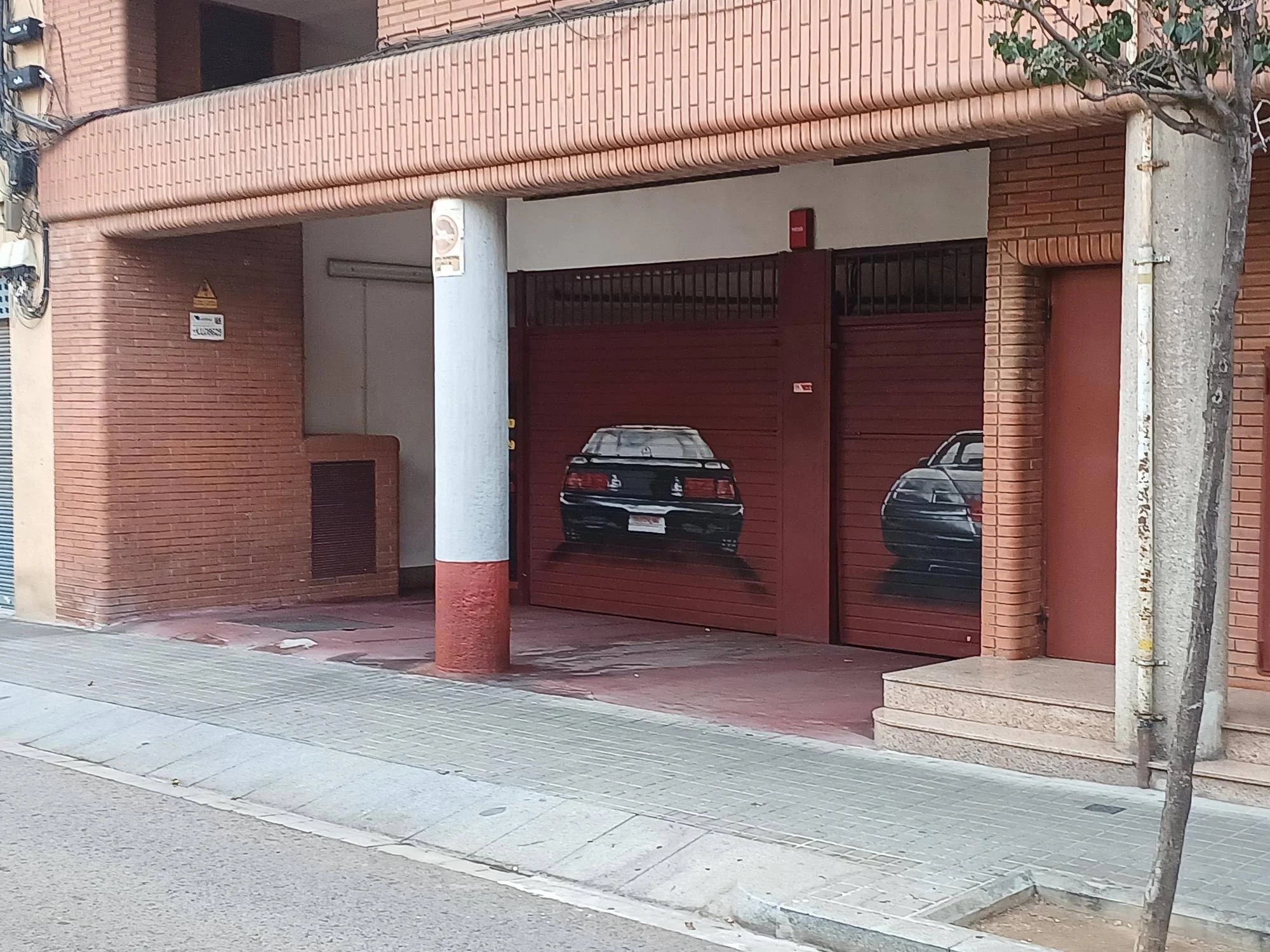 Plaza de parking subterránea cerca del Centre