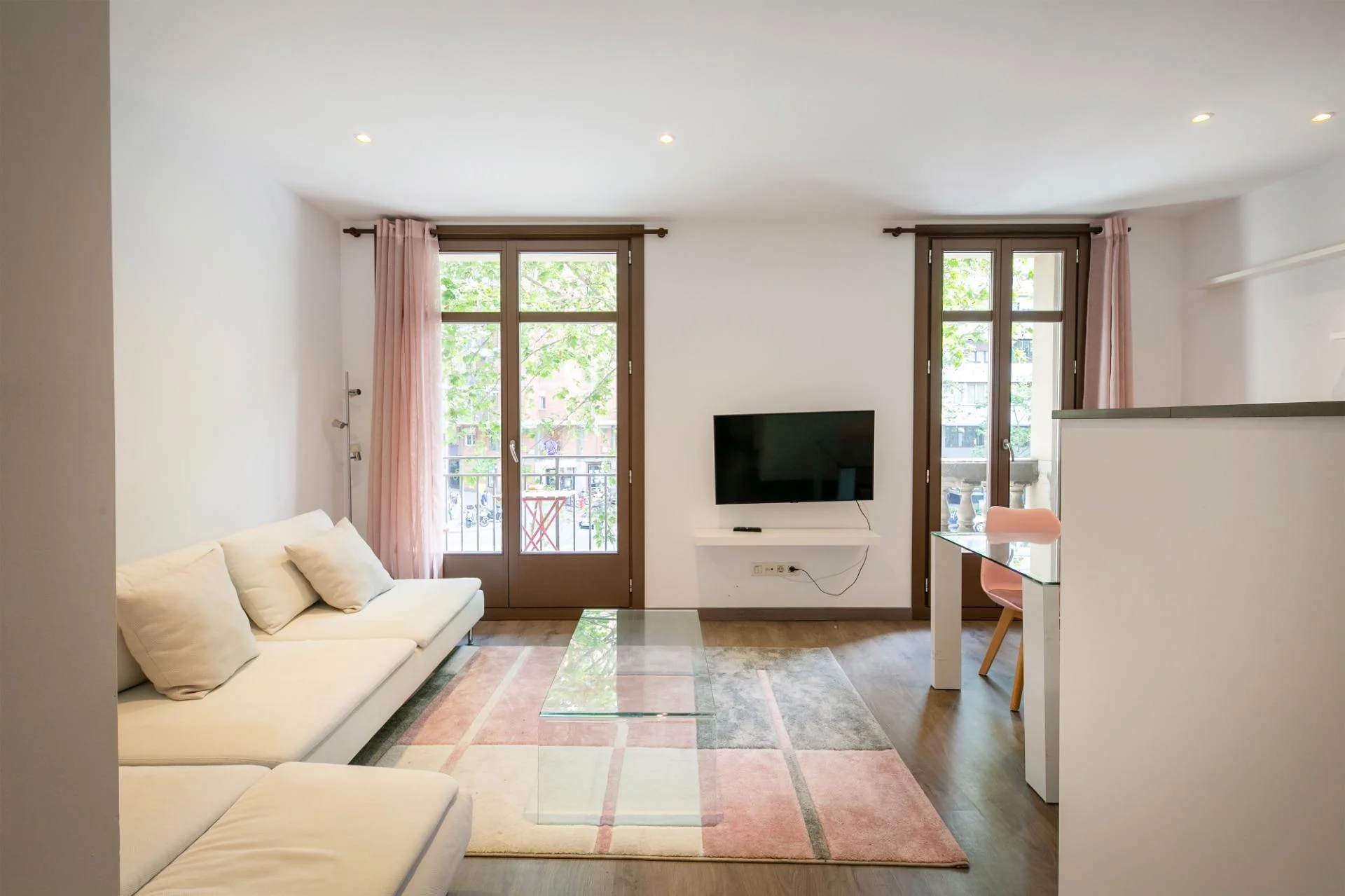 Piso de dos dormitorios con patio interior