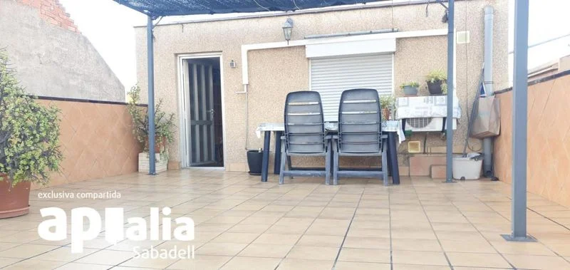 Casa cantonera reformada, 4 habitaciones