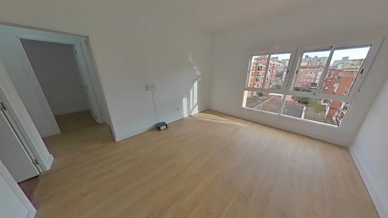 Piso reformado en Campoamor, 3 habitaciones