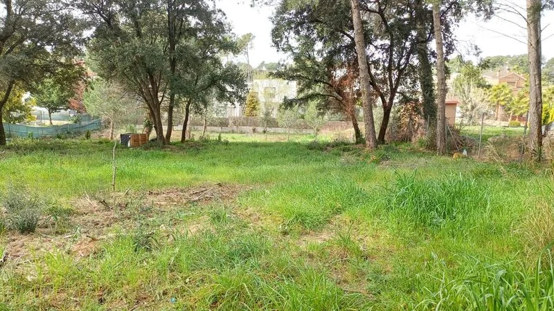 Developable Castellarnau plot, 1,911 m²
