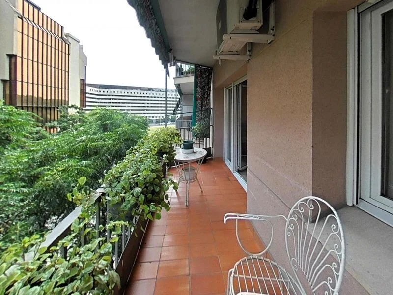 Piso en buen estado cerca del centro, 3 habitaciones