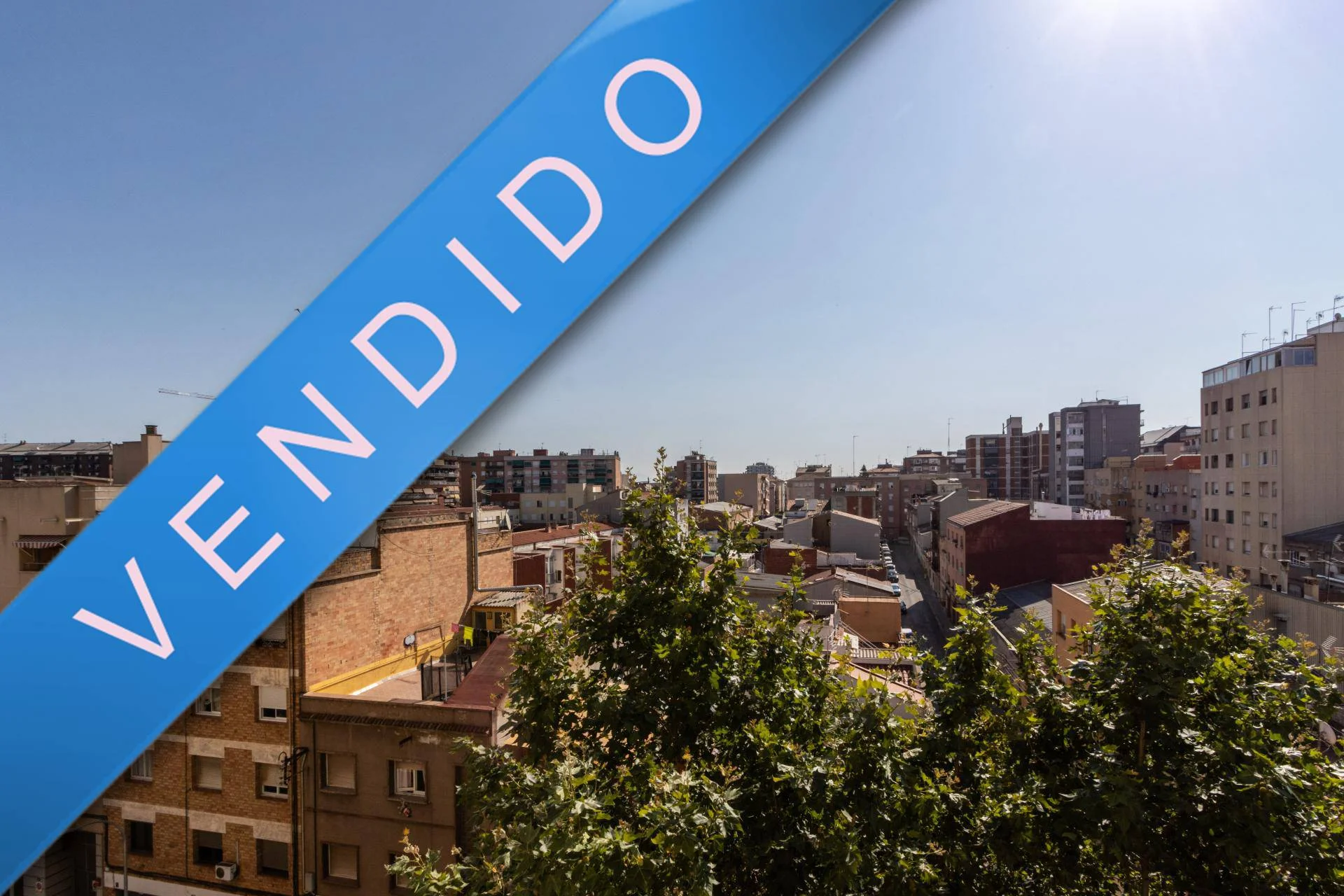 Piso exterior en Sabadell con tres dormitorios