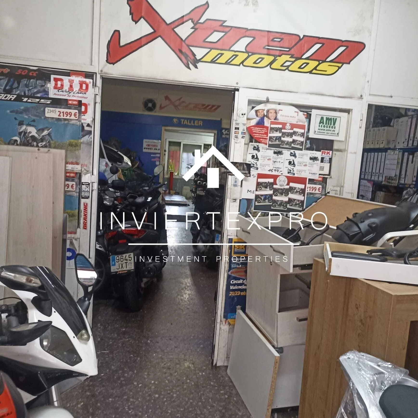 Local comercial versátil en Sabadell, 127 m²
