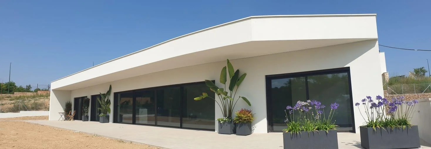 New chalet near golf, 4 bedrooms