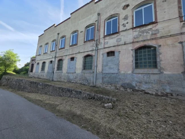 Nave industrial en Palà de 1.000 m²