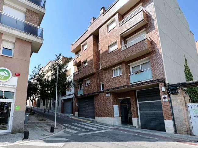 Central Manresa flat, 85 m², parking
