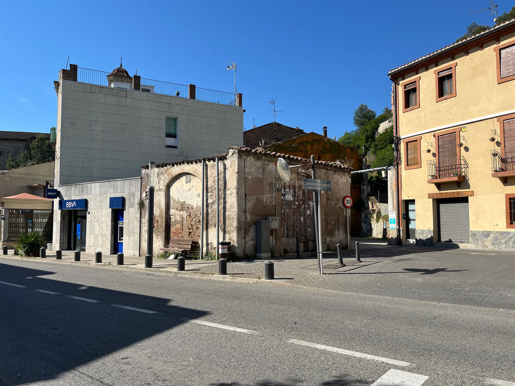 Urban plot with 168 m² buildability