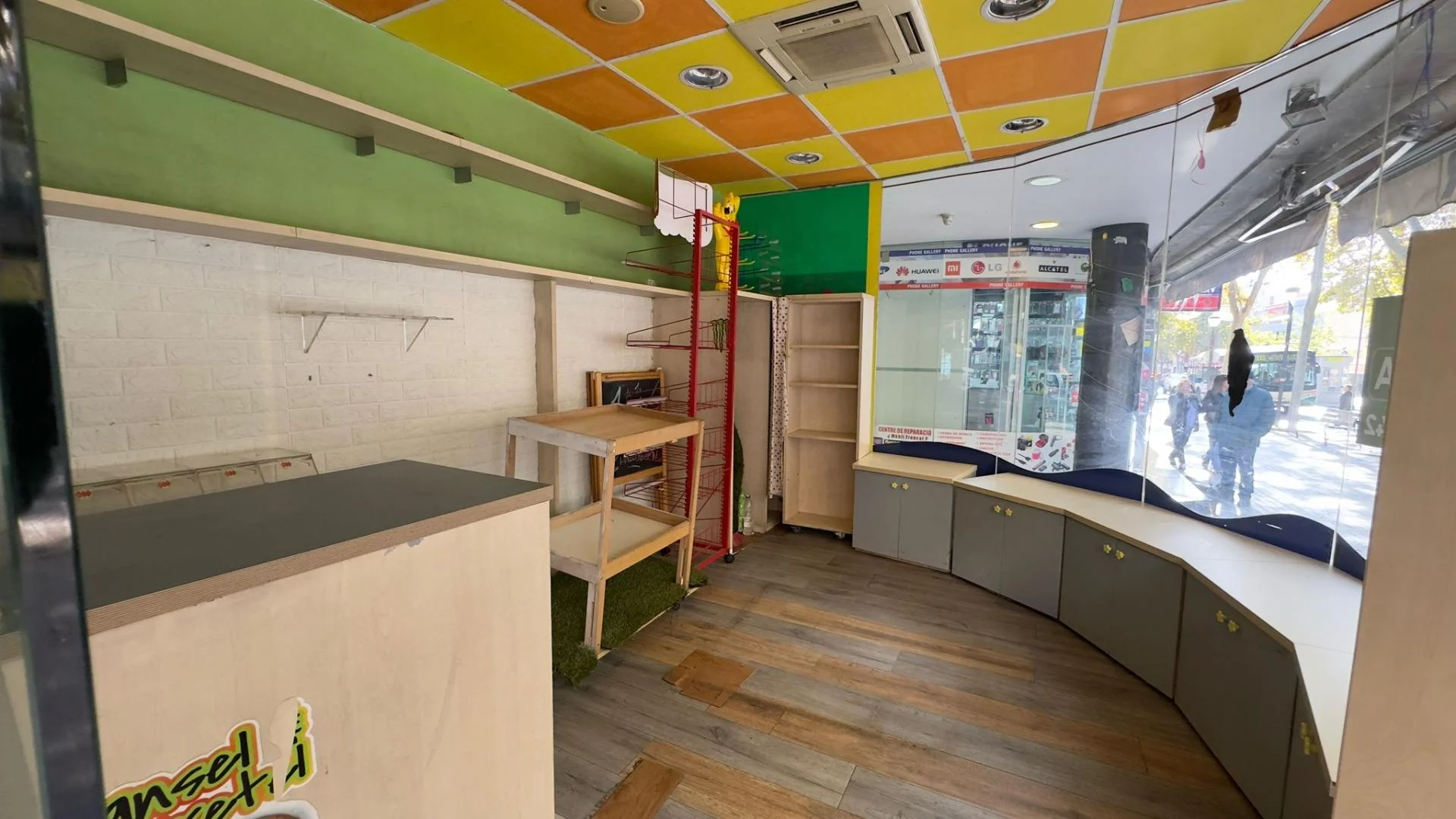 Local comercial en Can Deu, 19 m²