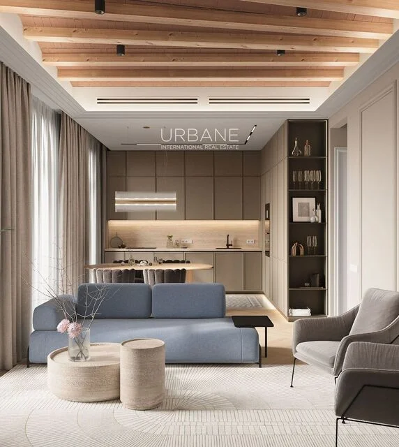 Renovation-project apartment in Eixample, 3 bedrooms