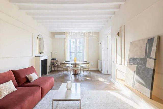 Historic Ribera flat with rooftop pool