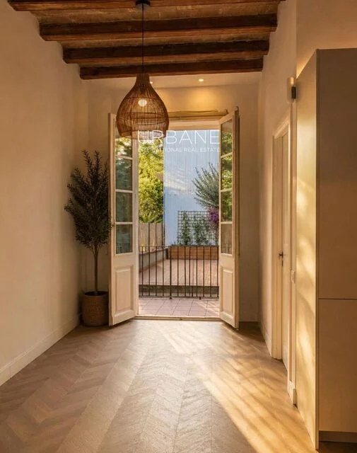 Piso histórico en Gràcia con terraza de 33m²
