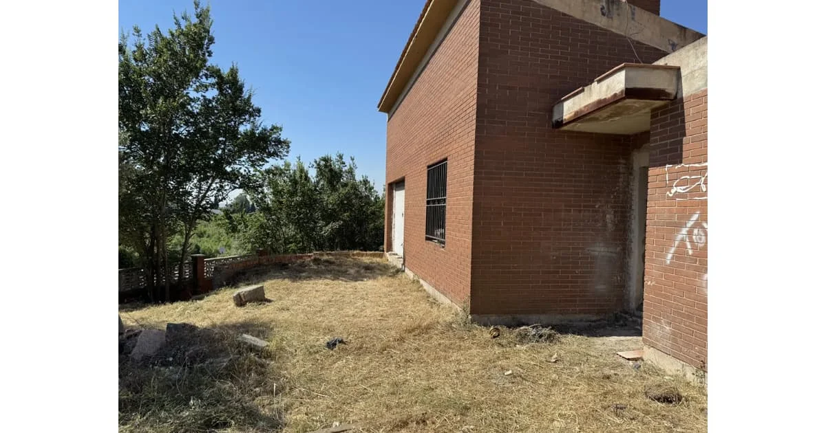 Casa en proyecto con parcela esquinera de 438 m²