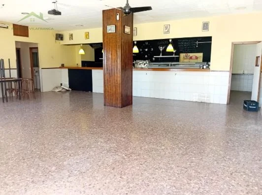 Local comercial a pie de calle, 145 m²