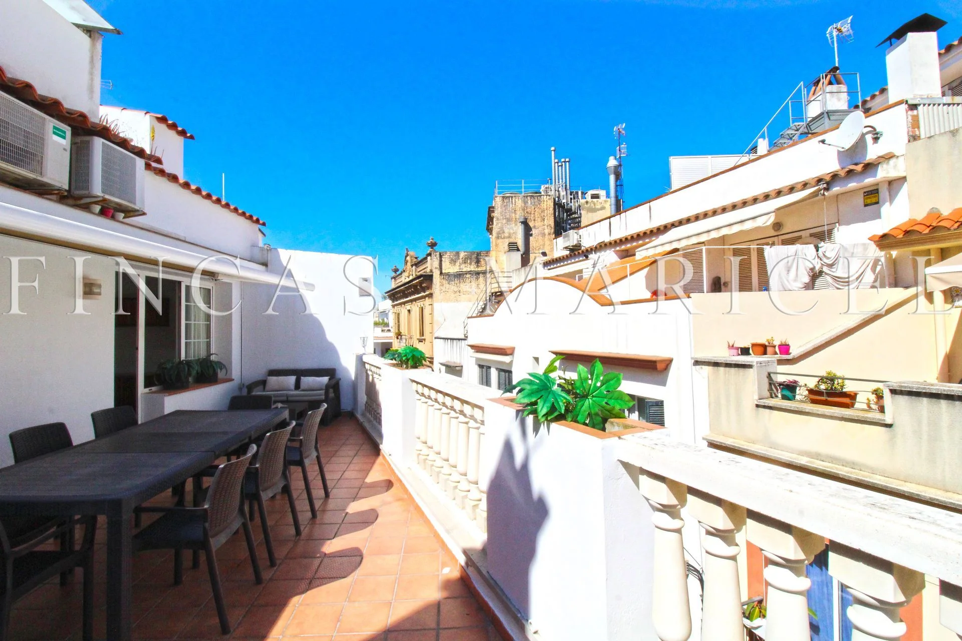 Ático dúplex céntrico en Sitges con dos terrazas
