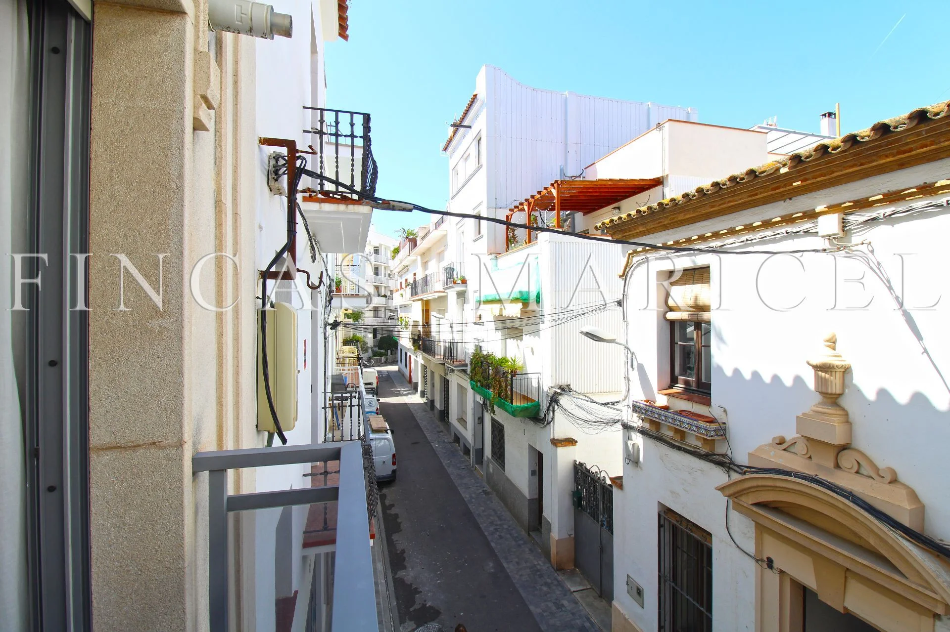 Central Sitges flat, one-bedroom investment