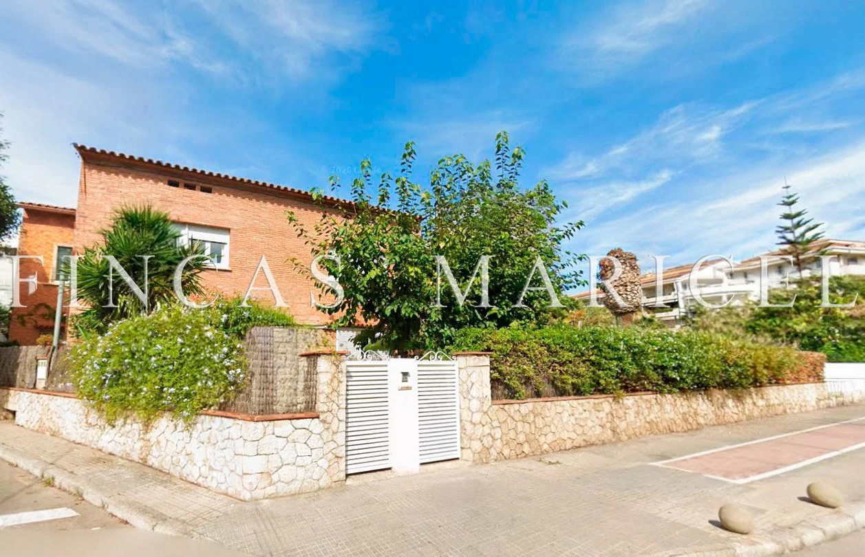 New-build ground-floor flat in Sitges