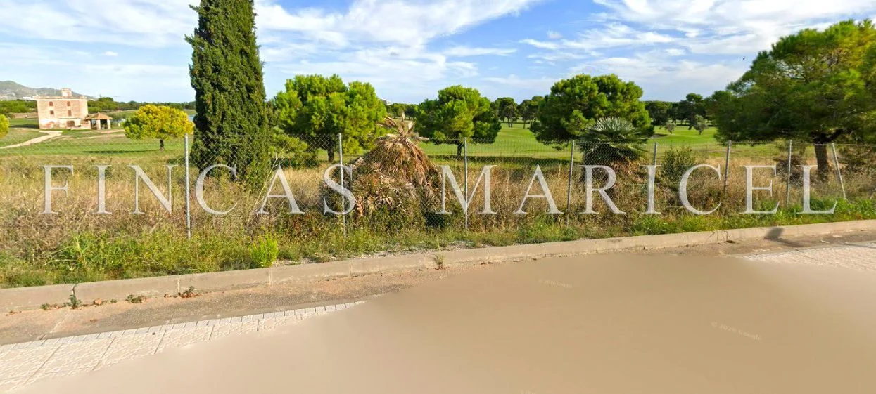 Urban plot in Can Girona, Sitges