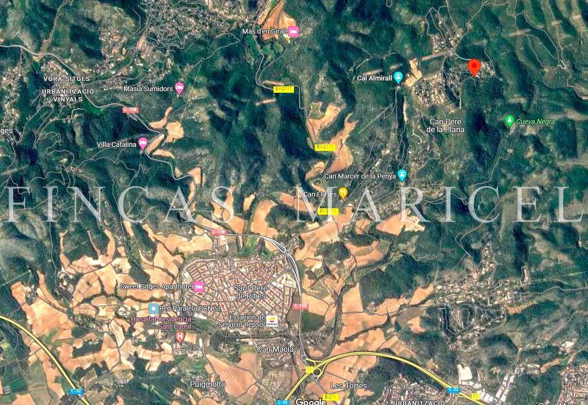 Urban plot with two-home potential