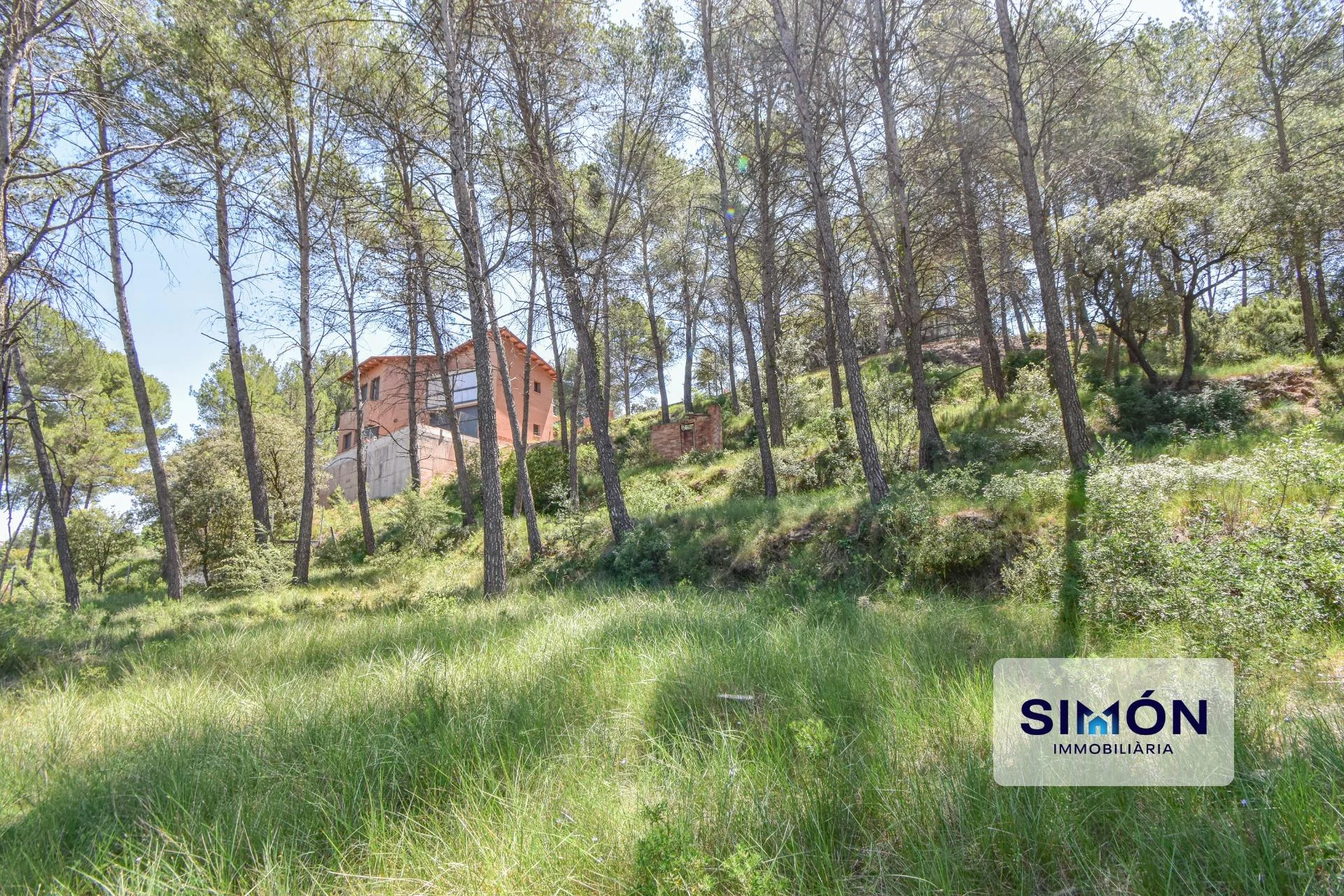 Parcela de 630 m² en urbanización de Santpedor