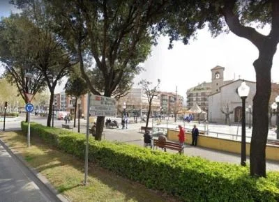 South-facing flat with terrace, La Llagosta
