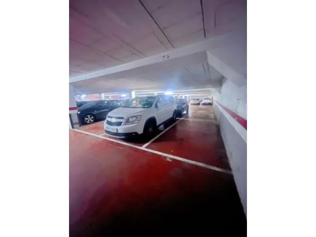Plaza de garaje de 10 m² en Cerdanyola