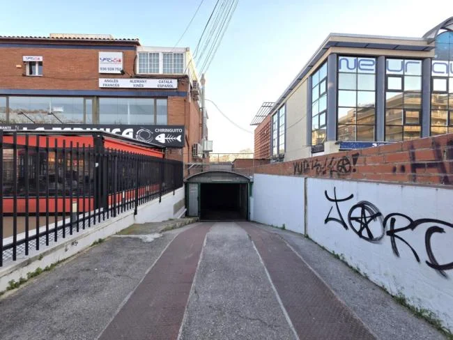 Plaza de aparcamiento céntrica de 11 m²