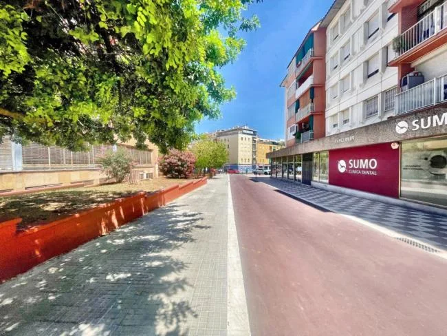 Plaza de aparcamiento de 12 m² en Cerdanyola