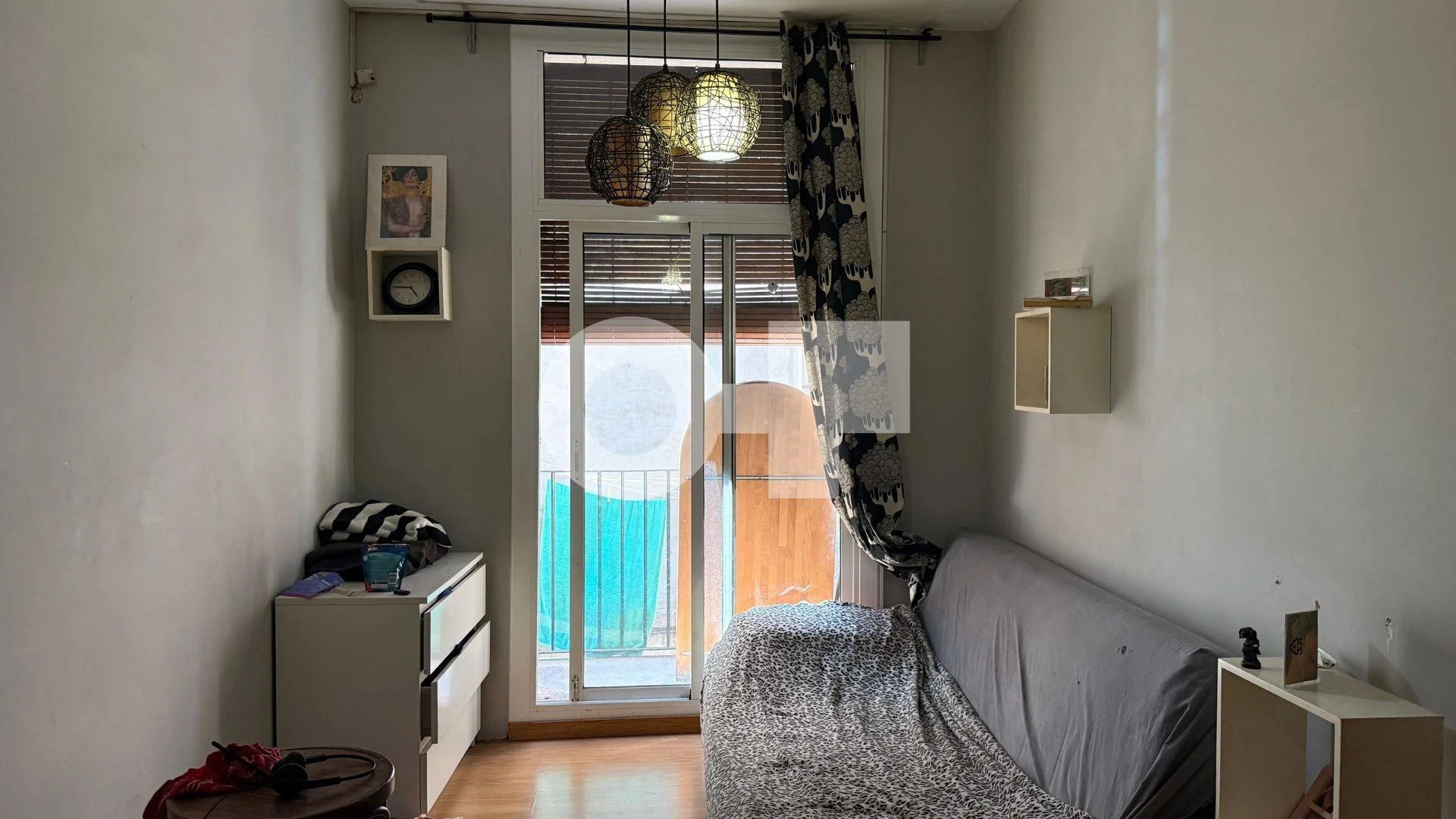 Bright Raval flat with balcony