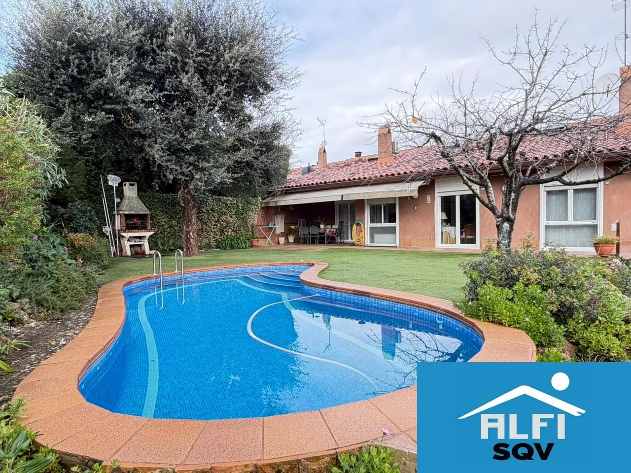 Casa cantonera en Sant Quirze, 4 dormitorios