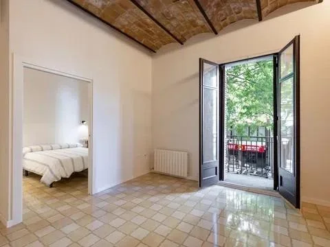 Piso reformado en Fort Pienc, 3 dormitorios