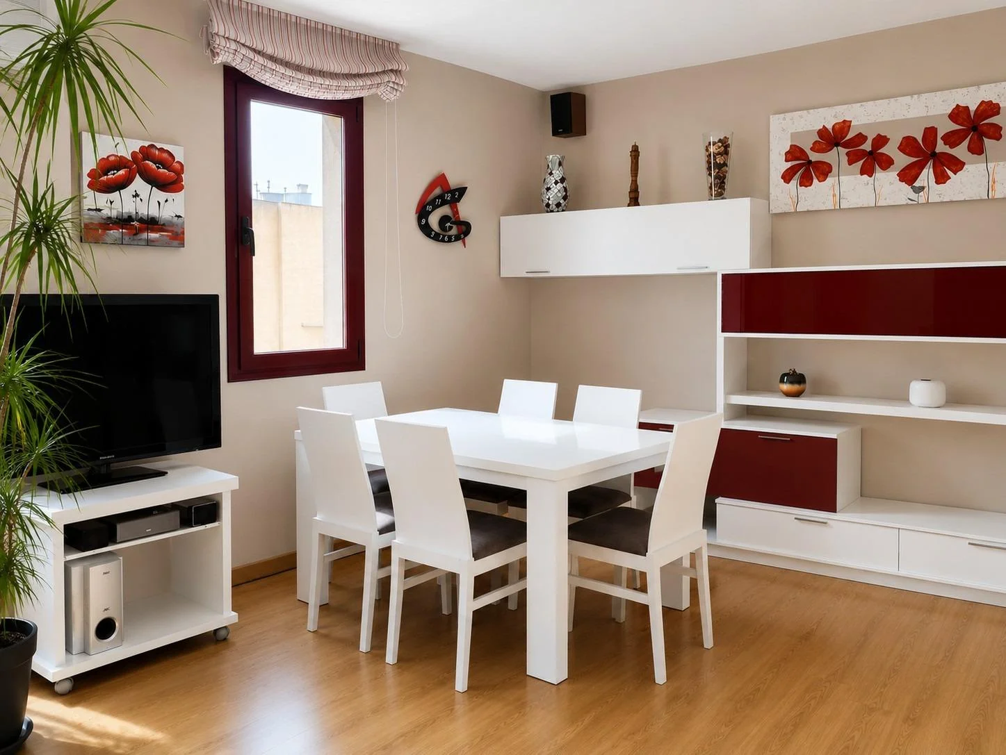 Bright exterior flat, four bedrooms, Born