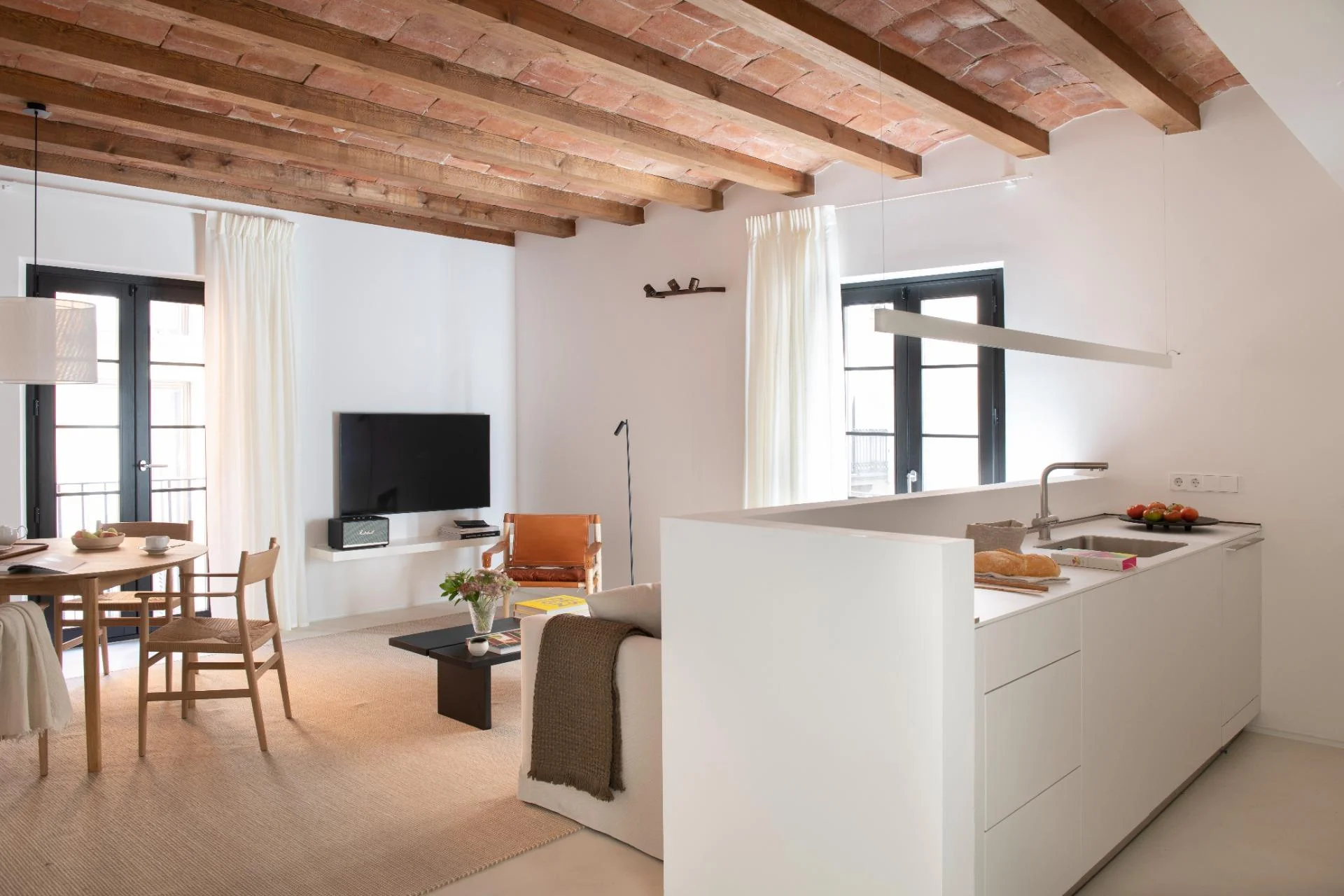 Design flat in Gothic Quarter, 3 bedrooms