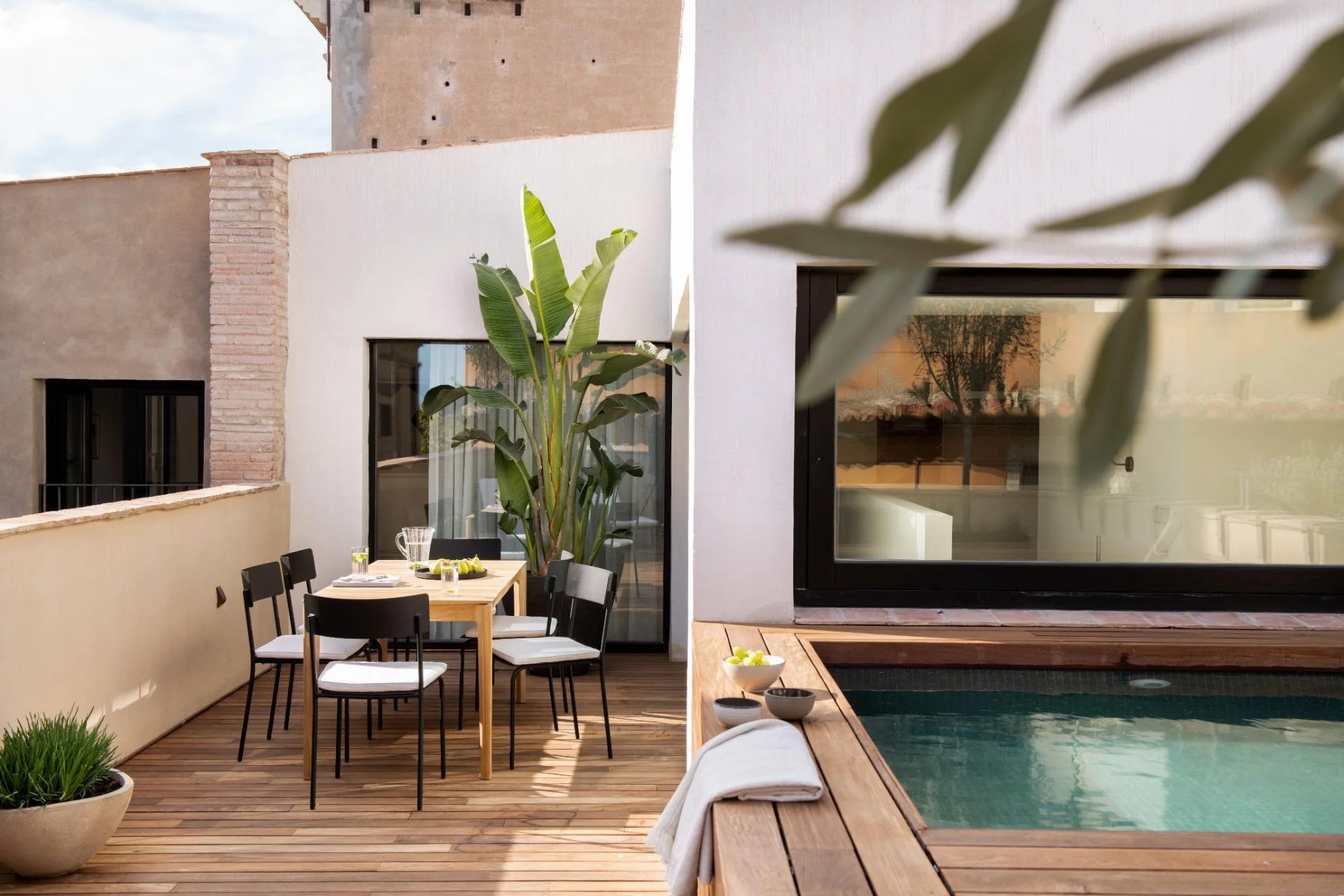 Ático gótico histórico con piscina privada