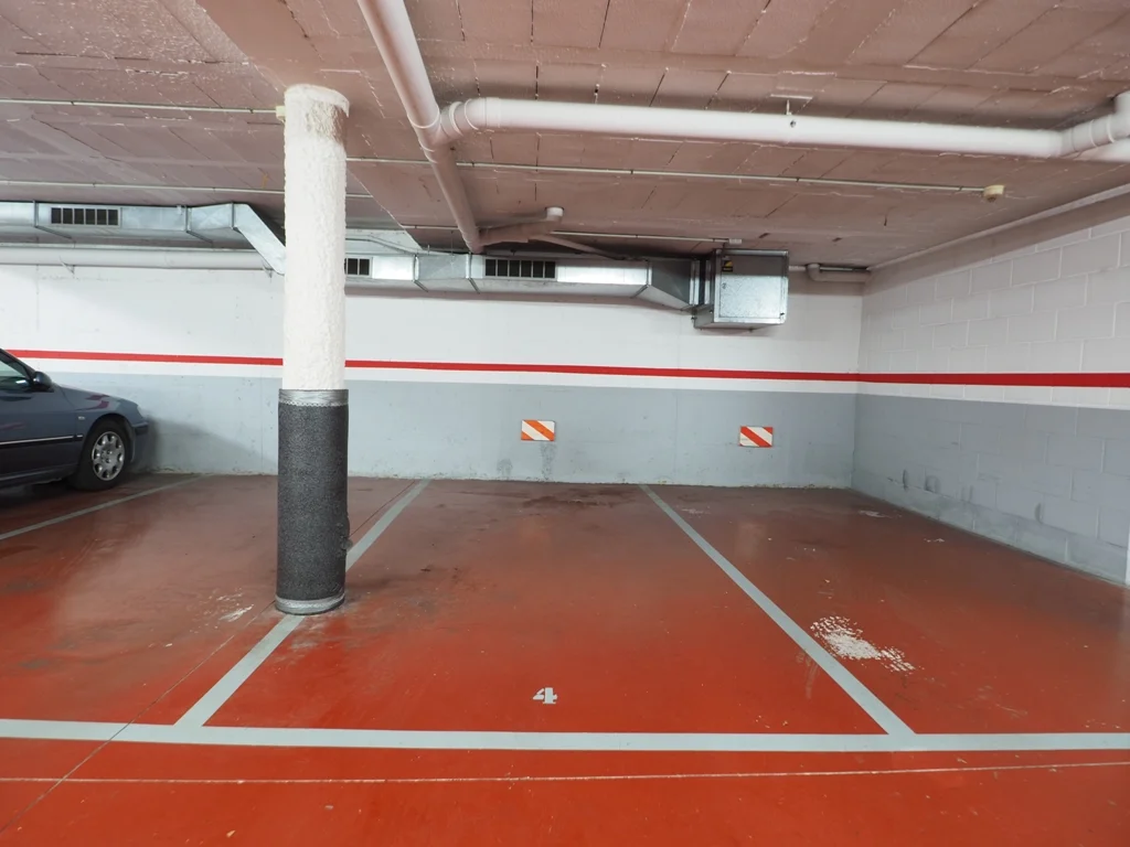 Plaza de parking céntrica de 9 m²